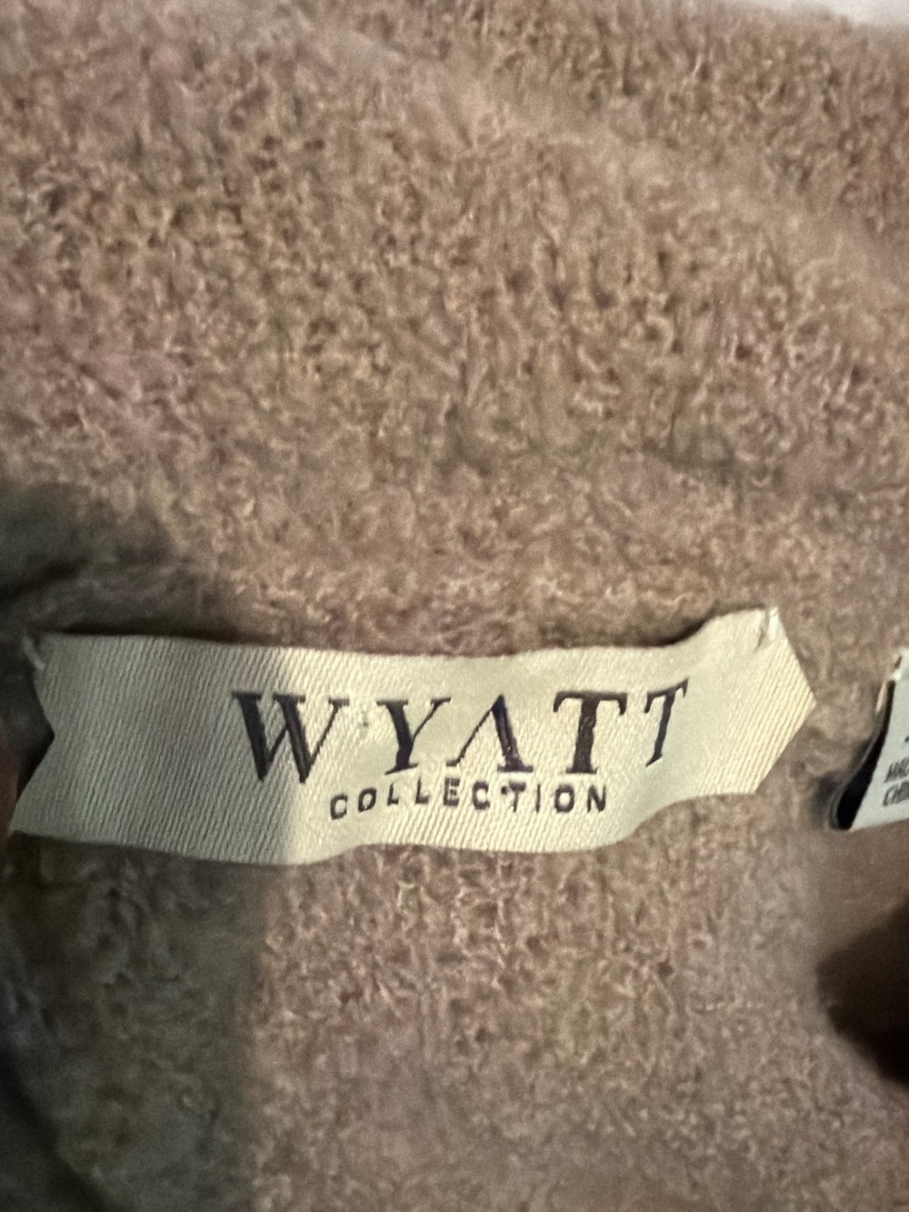 Wyatt Collection Beige cardigan